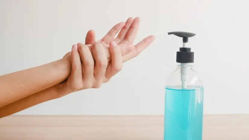Natural Hand Sanitizer: A Healthier Choice for Clean Hands
